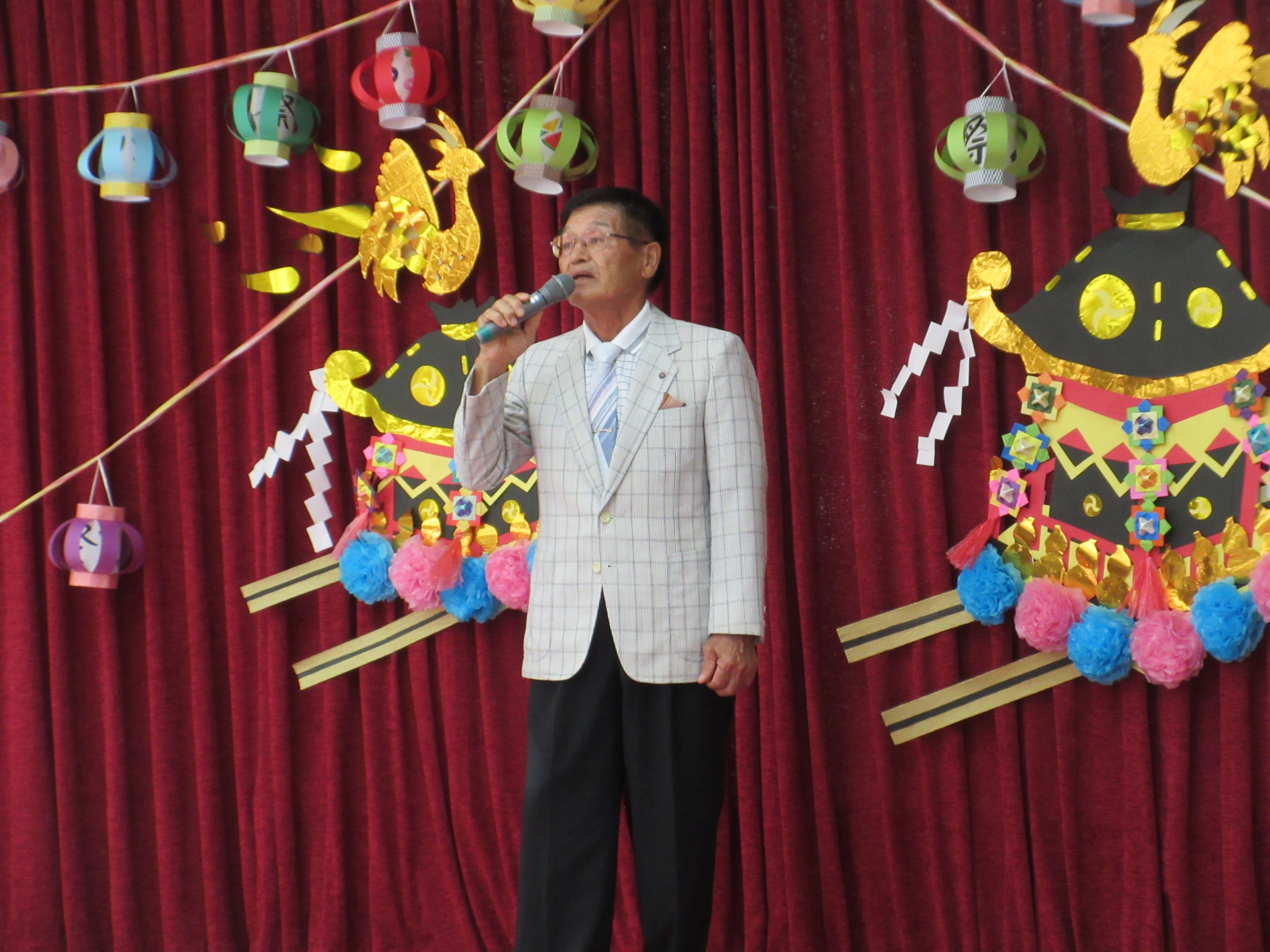 歌・舞踊(誕生会)